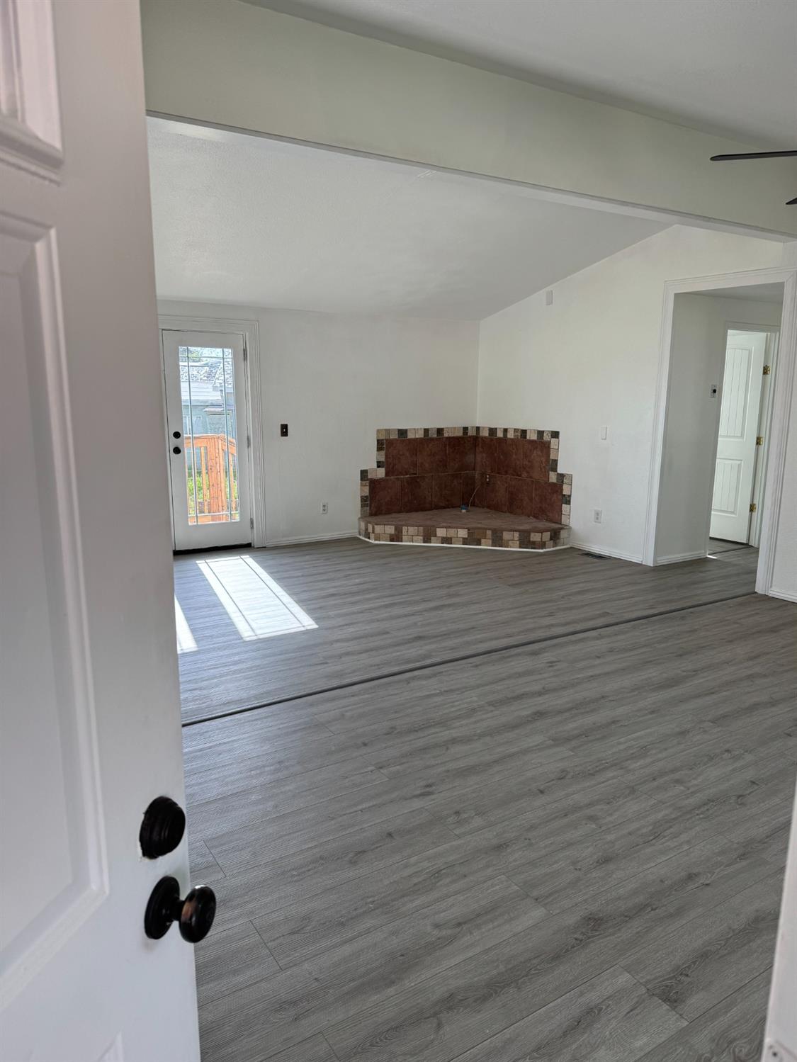 28640 Ward St, Madera, CA 93638