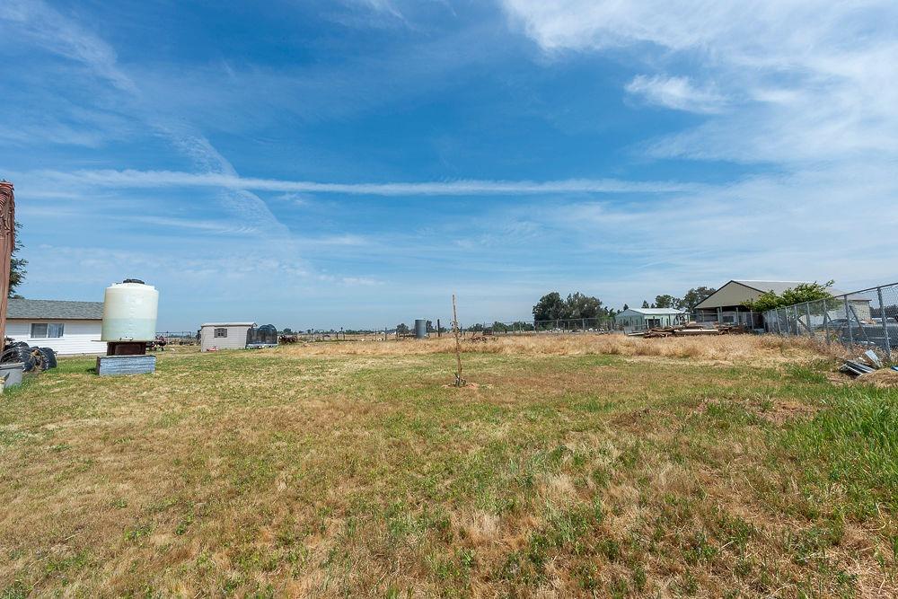 2803 Sharon Blvd, Madera, CA 93638