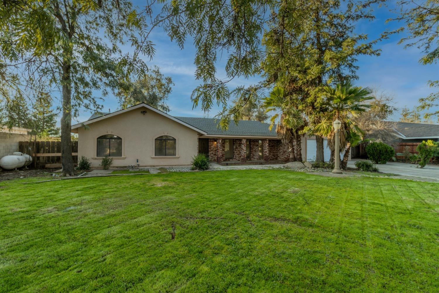 18798 Farallon Rd, Madera, CA 93638