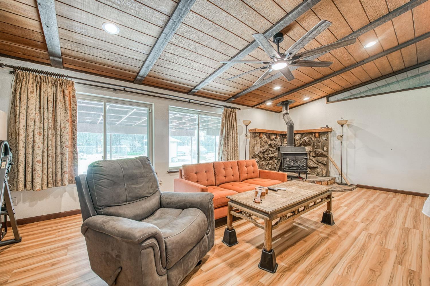 25268 Avenue 18 1/2, Madera, CA 93638