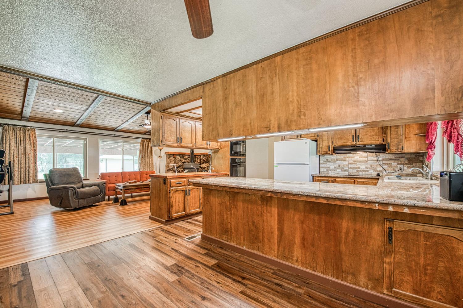 25268 Avenue 18 1/2, Madera, CA 93638