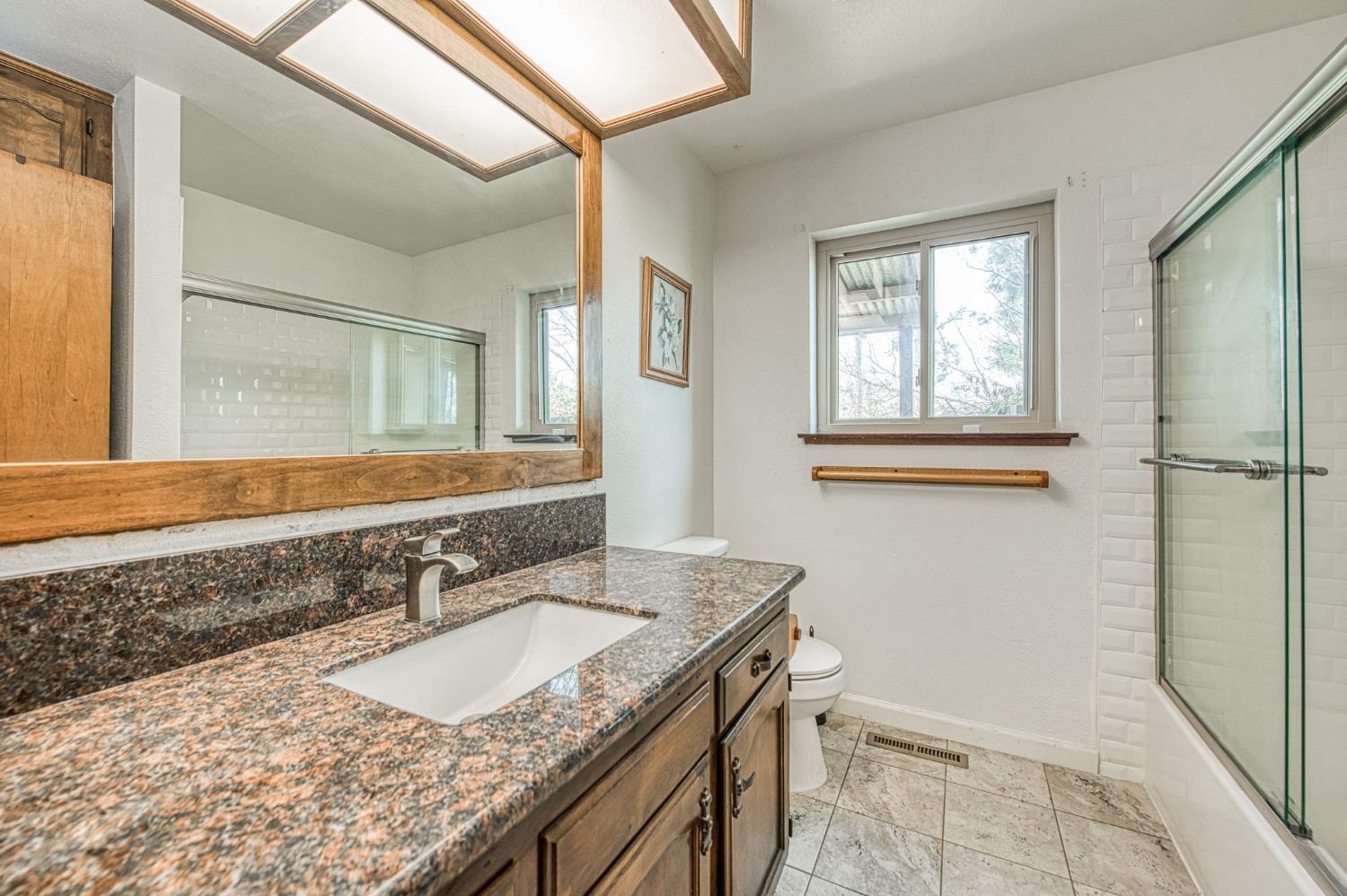 25268 Avenue 18 1/2, Madera, CA 93638