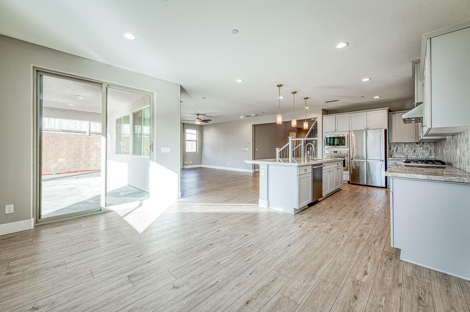 4338 Monarch Pl, Madera, CA 93636