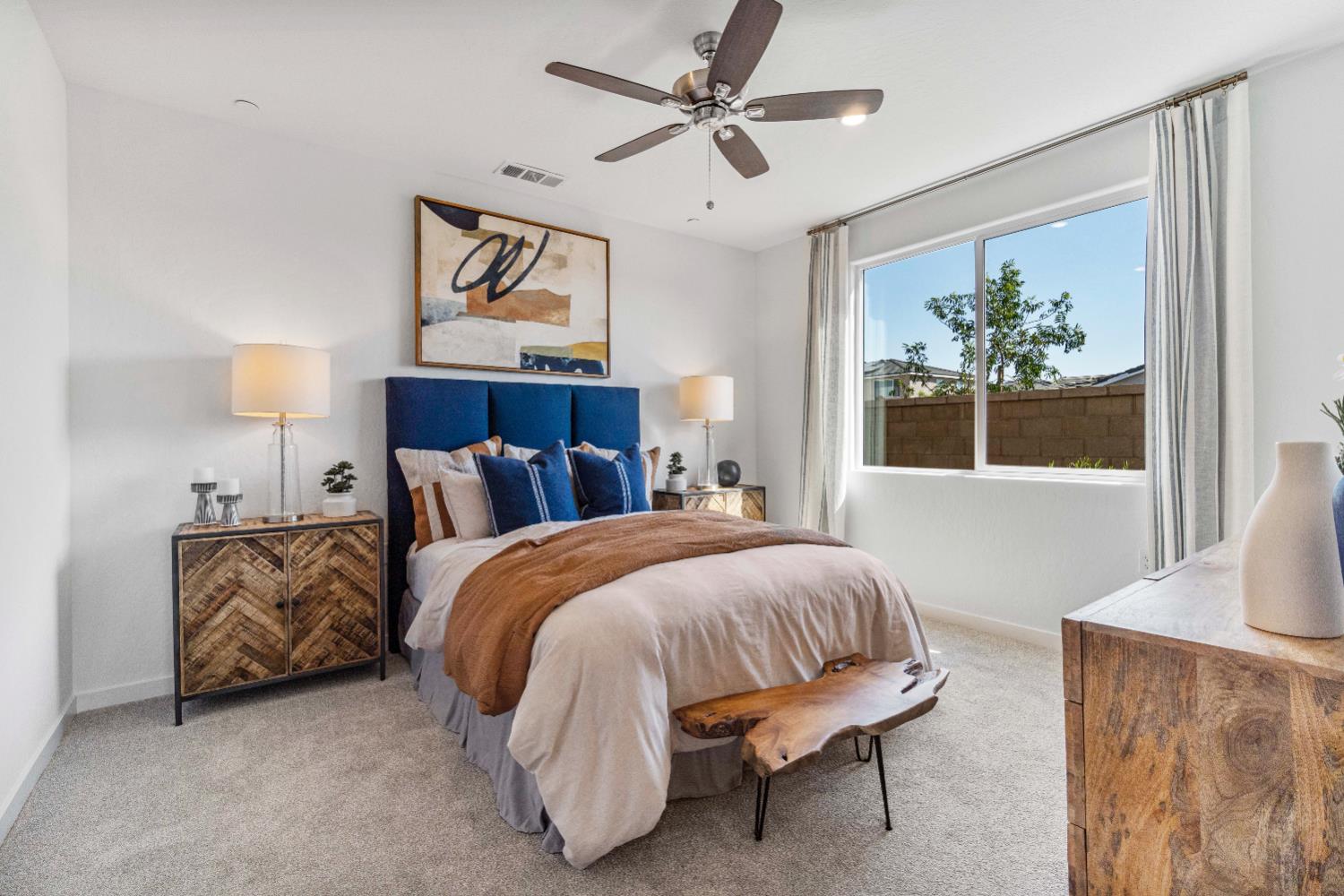 822 Traverse Dr S, Madera, CA 93636