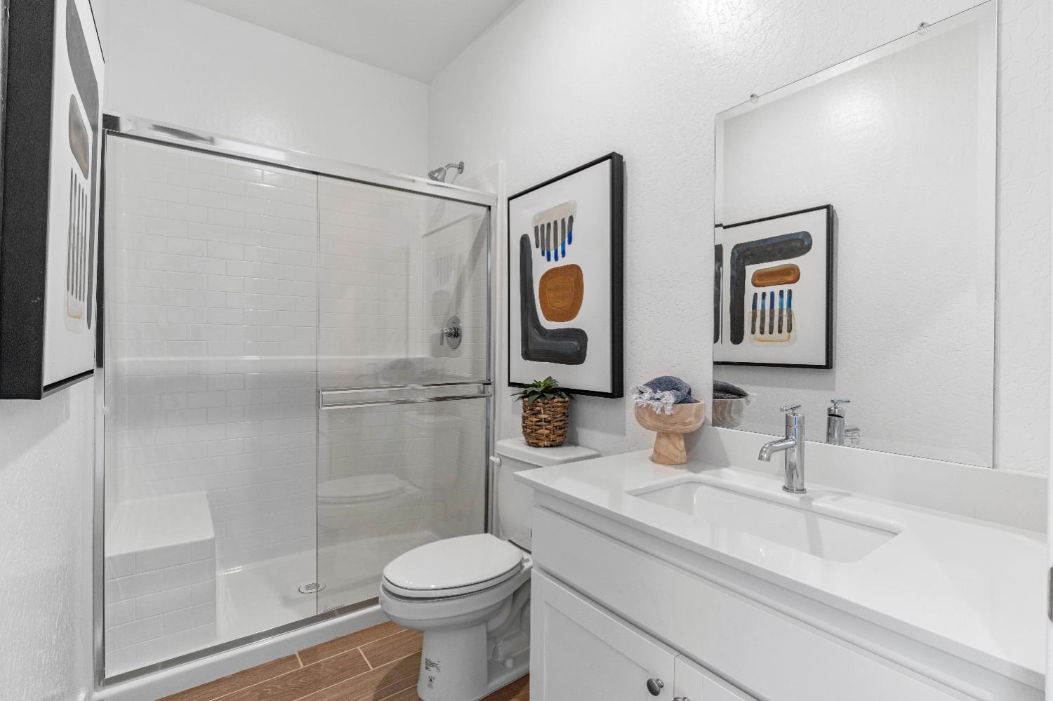 822 Traverse Dr S, Madera, CA 93636