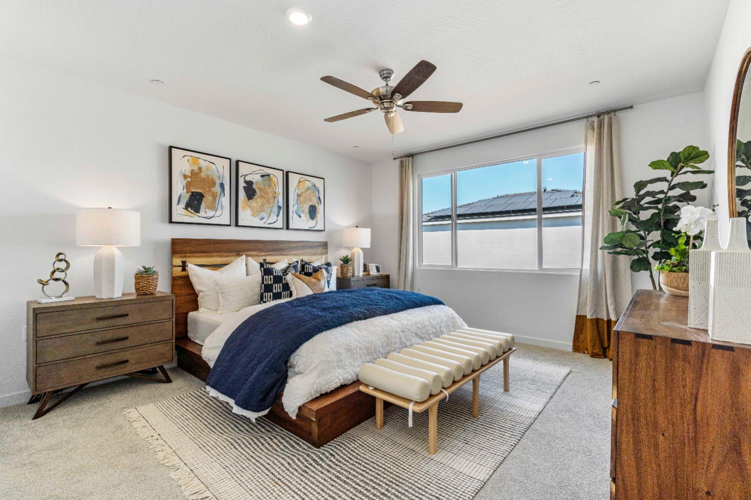 822 Traverse Dr S, Madera, CA 93636