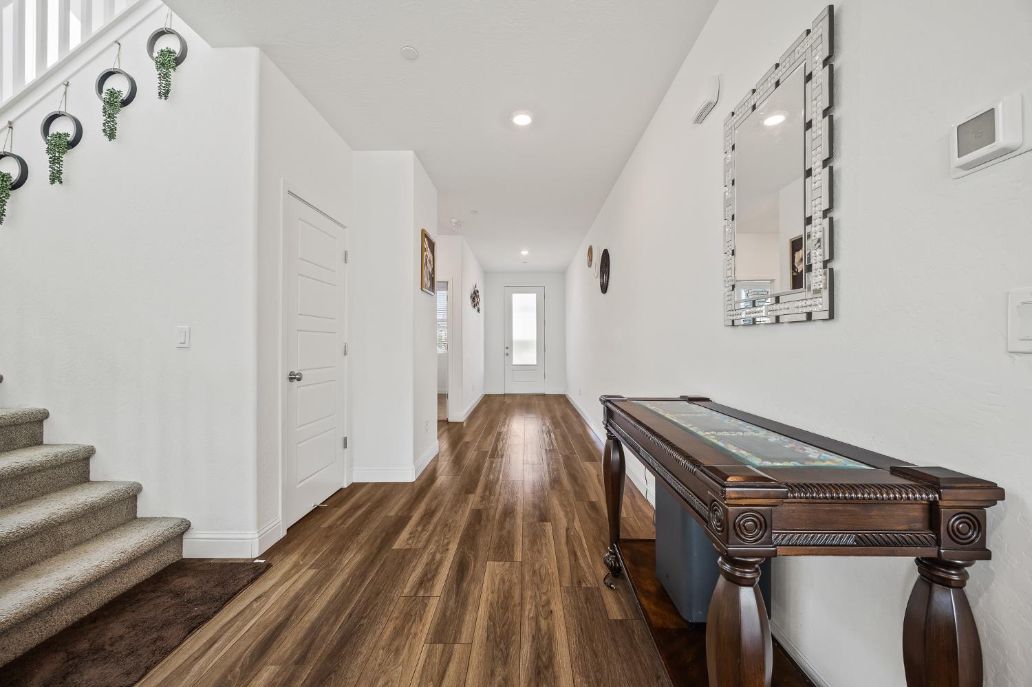 153 Boulder Dr S, Madera, CA 93636