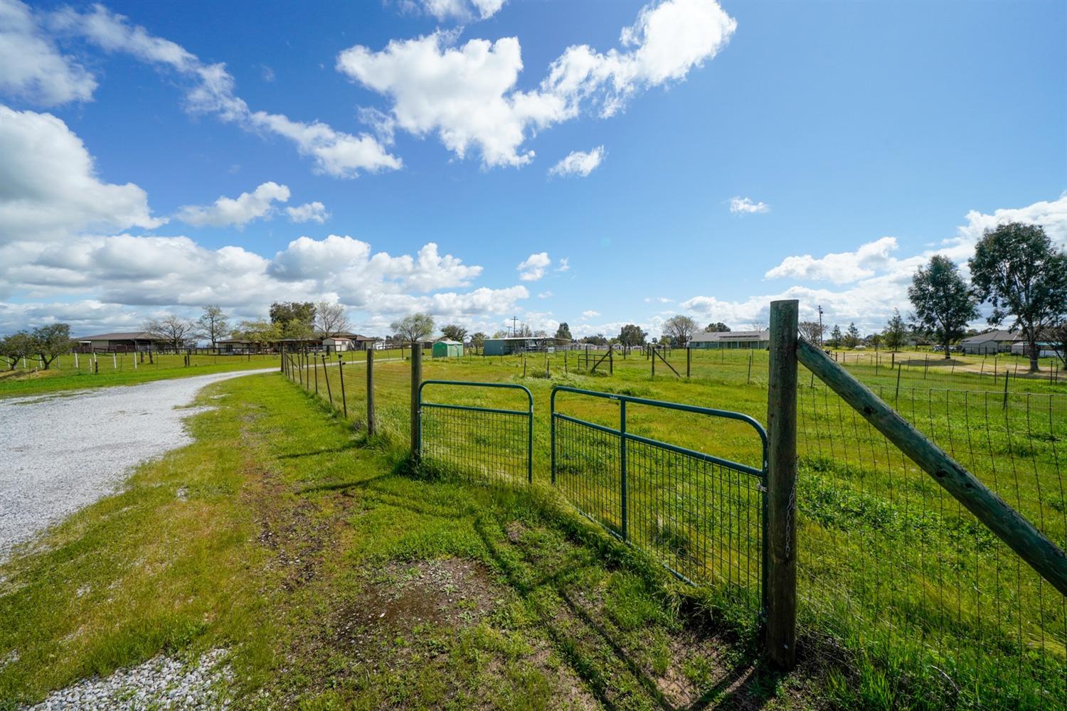 37491 Verde Ave, Madera, CA 93636