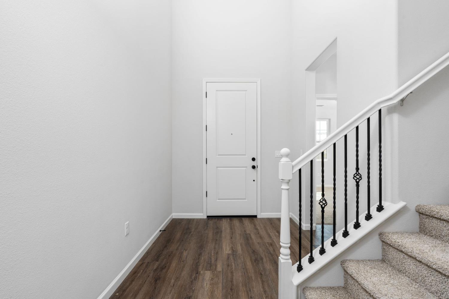 1266 Talus Way S, Madera, CA 93636