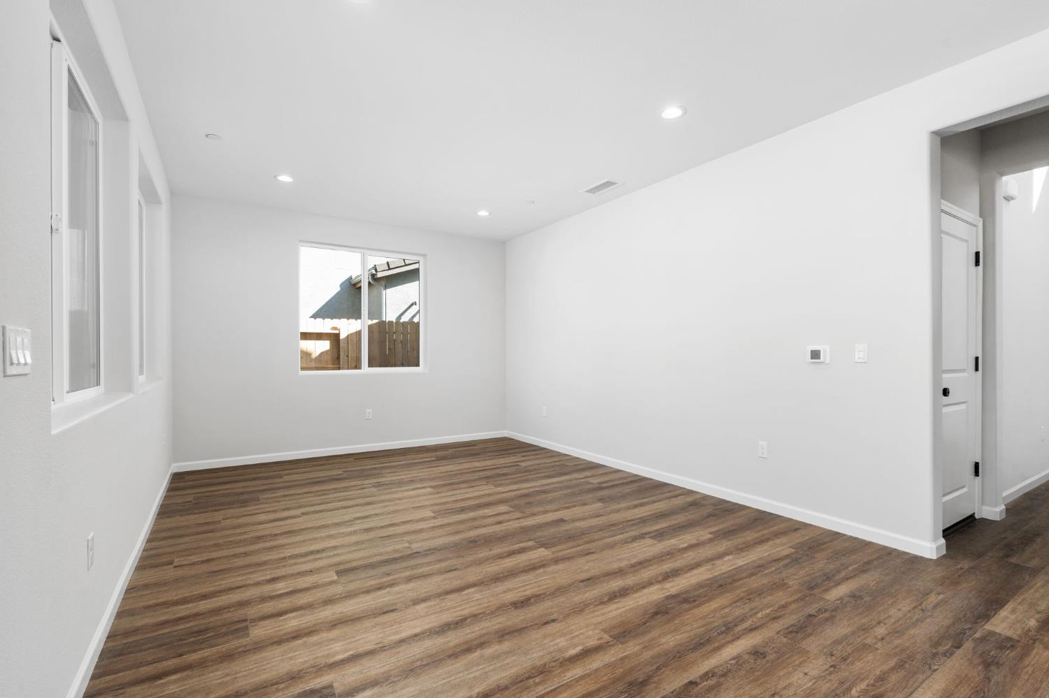 1266 Talus Way S, Madera, CA 93636