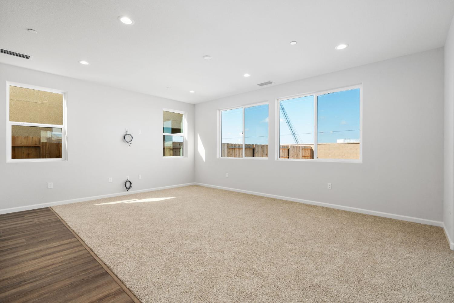 1266 Talus Way S, Madera, CA 93636