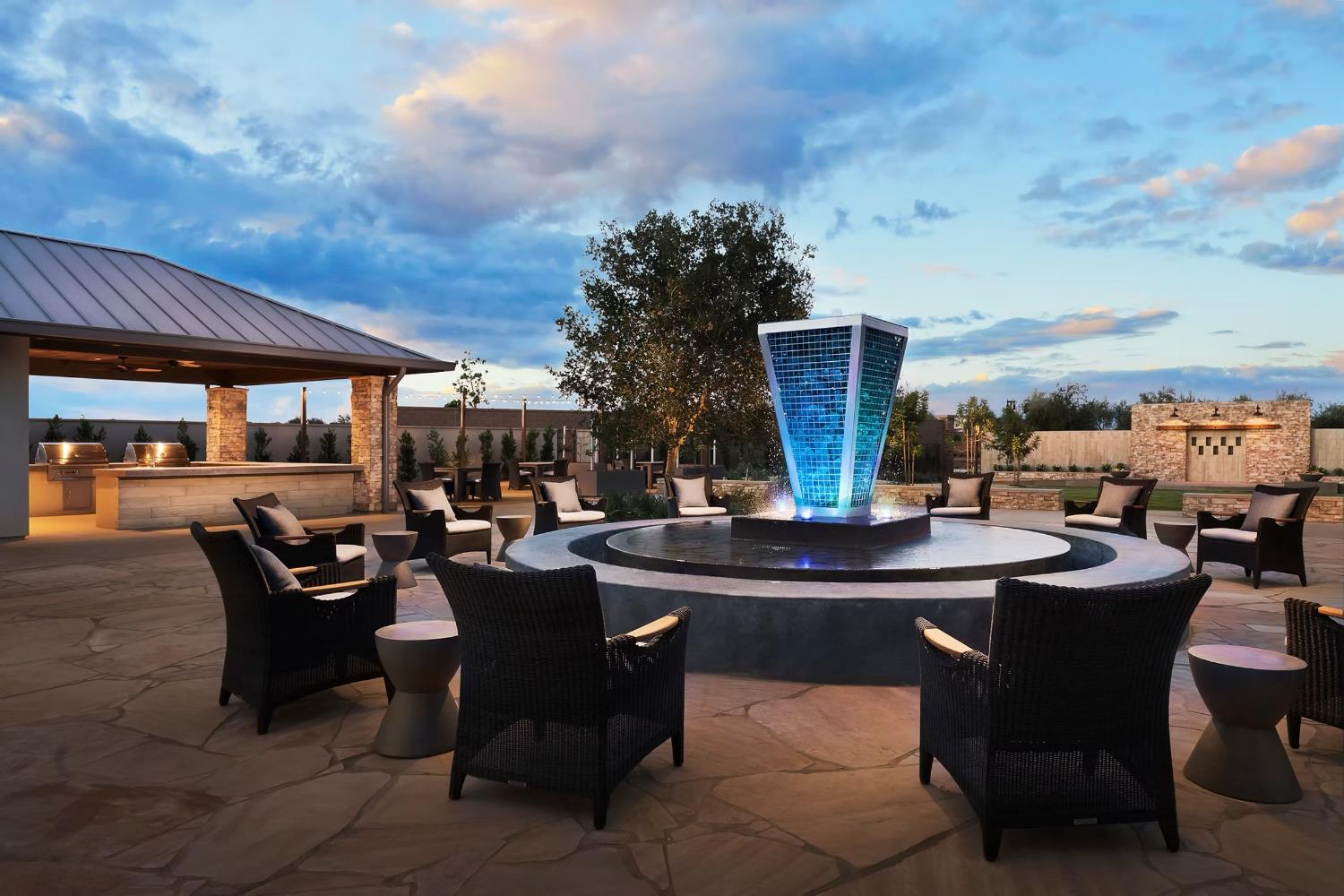 503 Cathedral Ct S, Madera, CA 93636