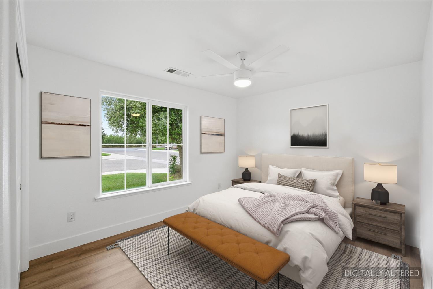 3579 Marina Dr, Madera, CA 93637