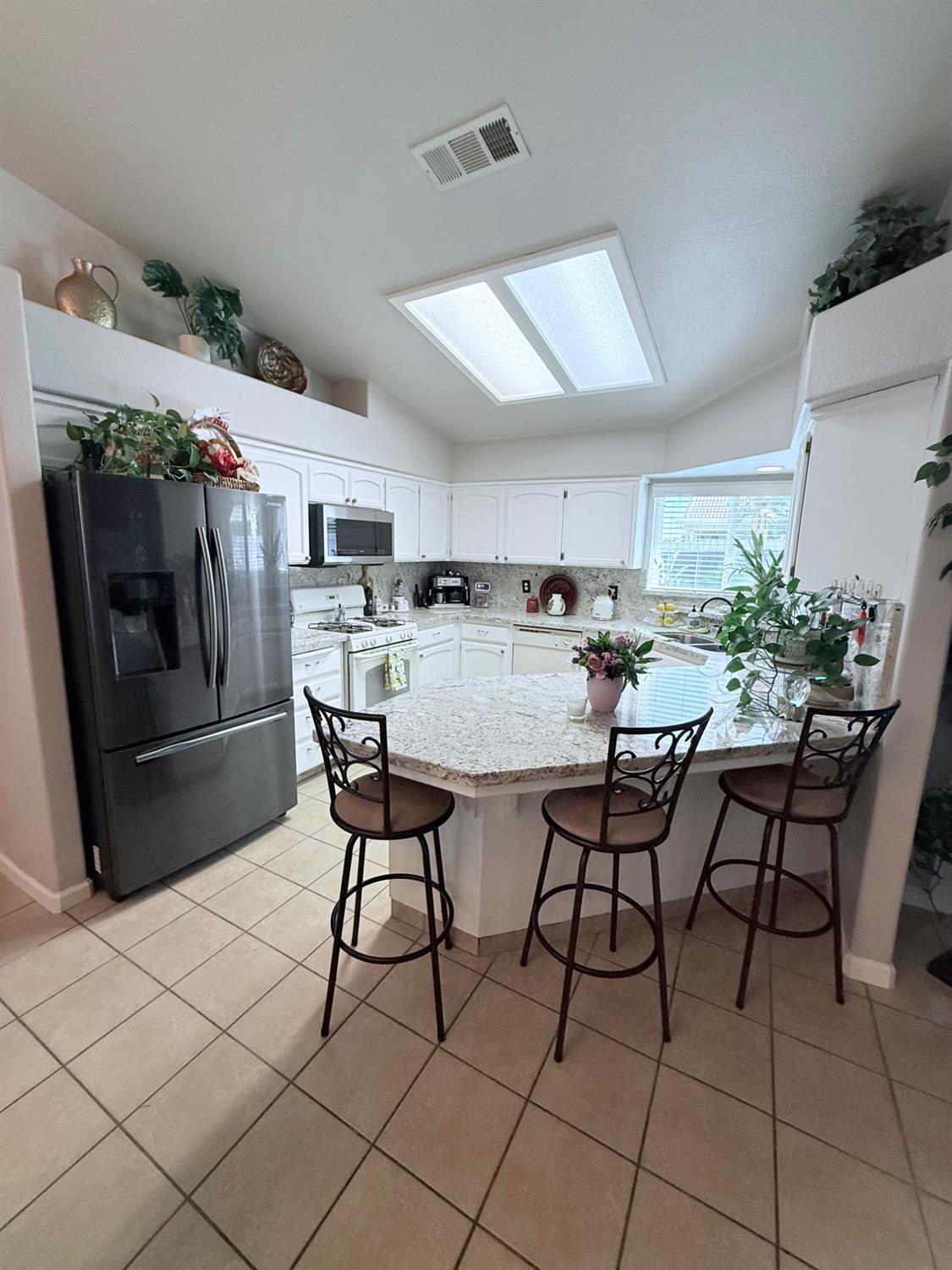 3110 chianti Ave, Madera, CA 93637