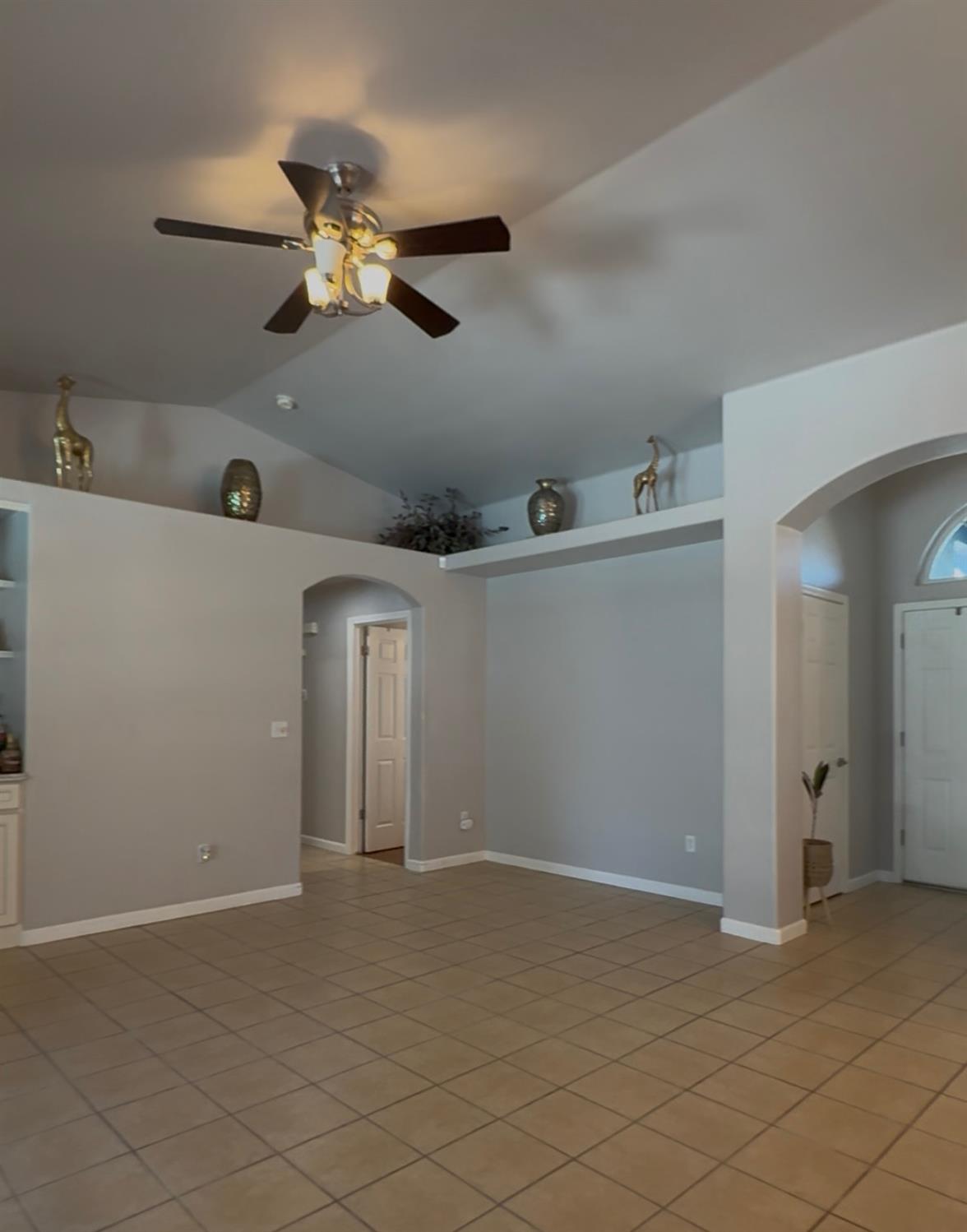 3110 chianti Ave, Madera, CA 93637