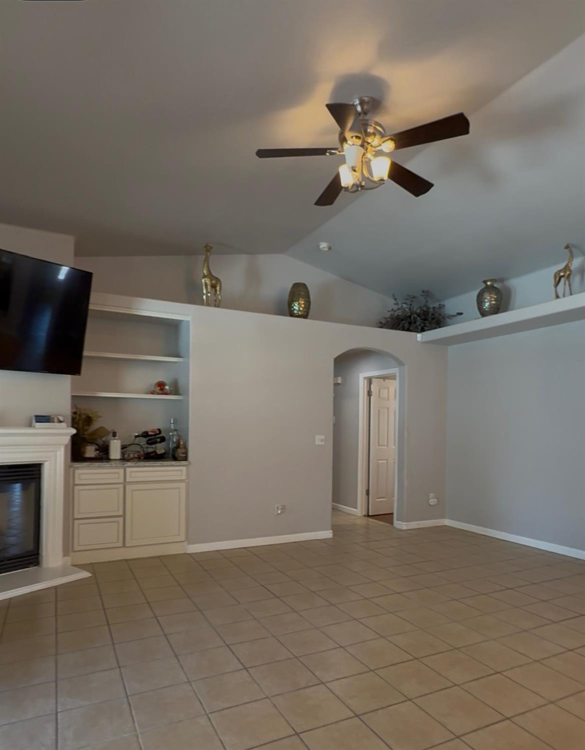 3110 chianti Ave, Madera, CA 93637