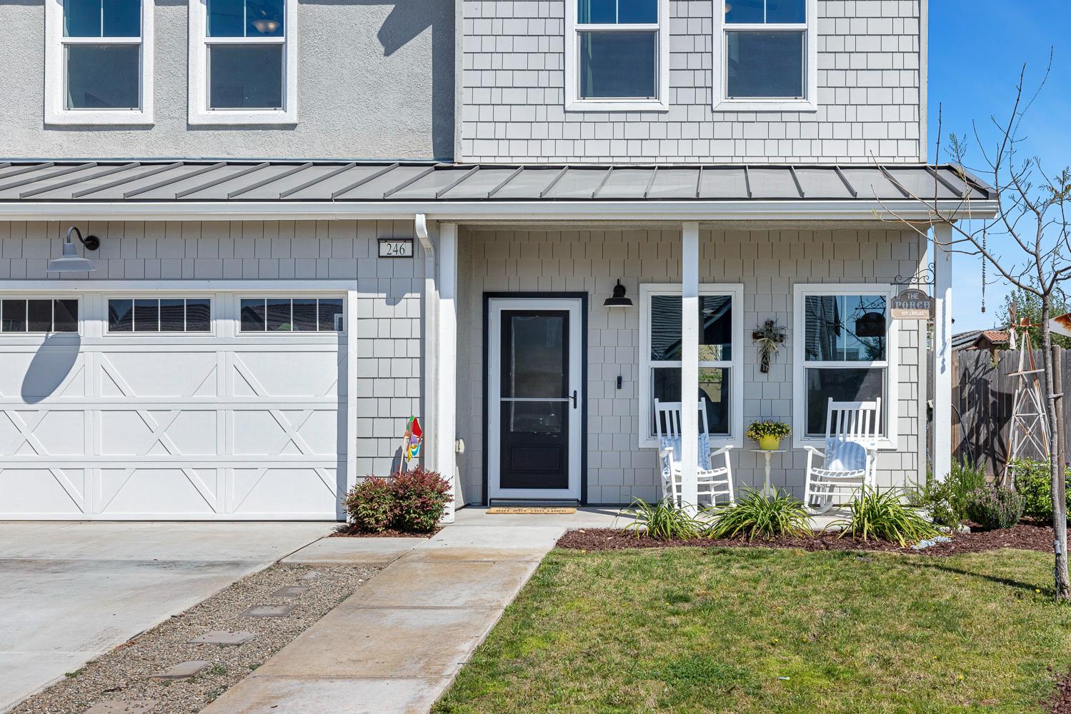 246 Huntington Ave S, Madera, CA 93636