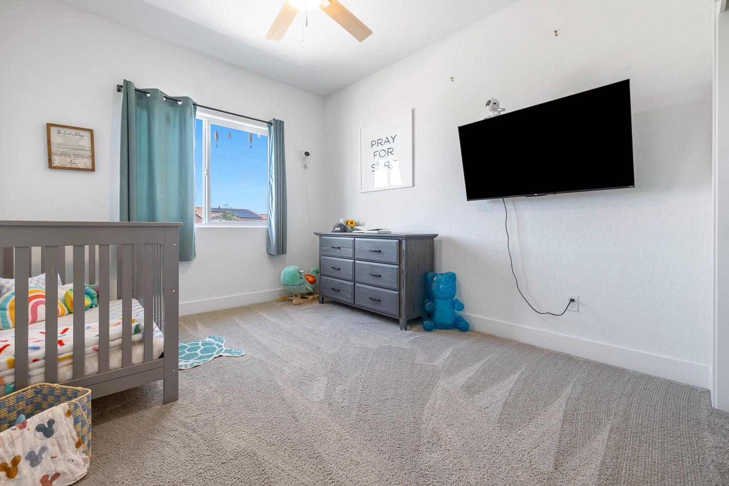 246 Huntington Ave S, Madera, CA 93636