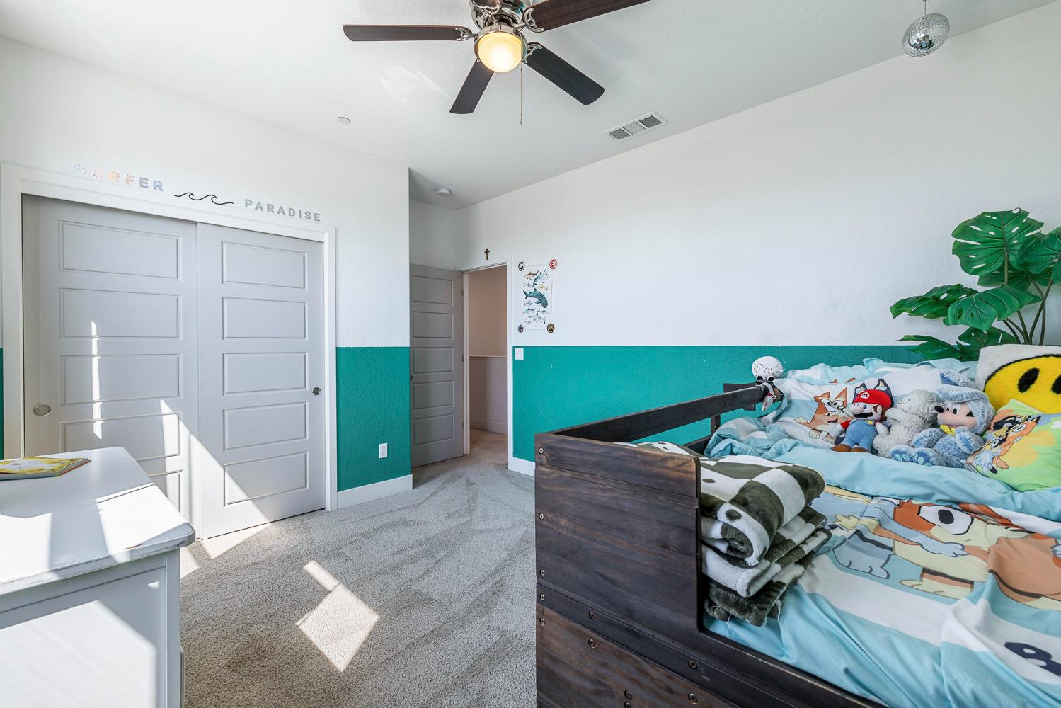 246 Huntington Ave S, Madera, CA 93636