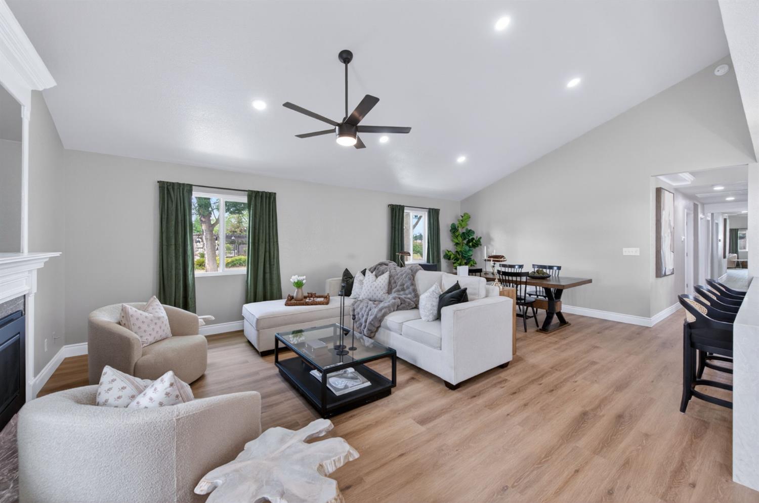 16564 Monreal Rd, Madera, CA 93636