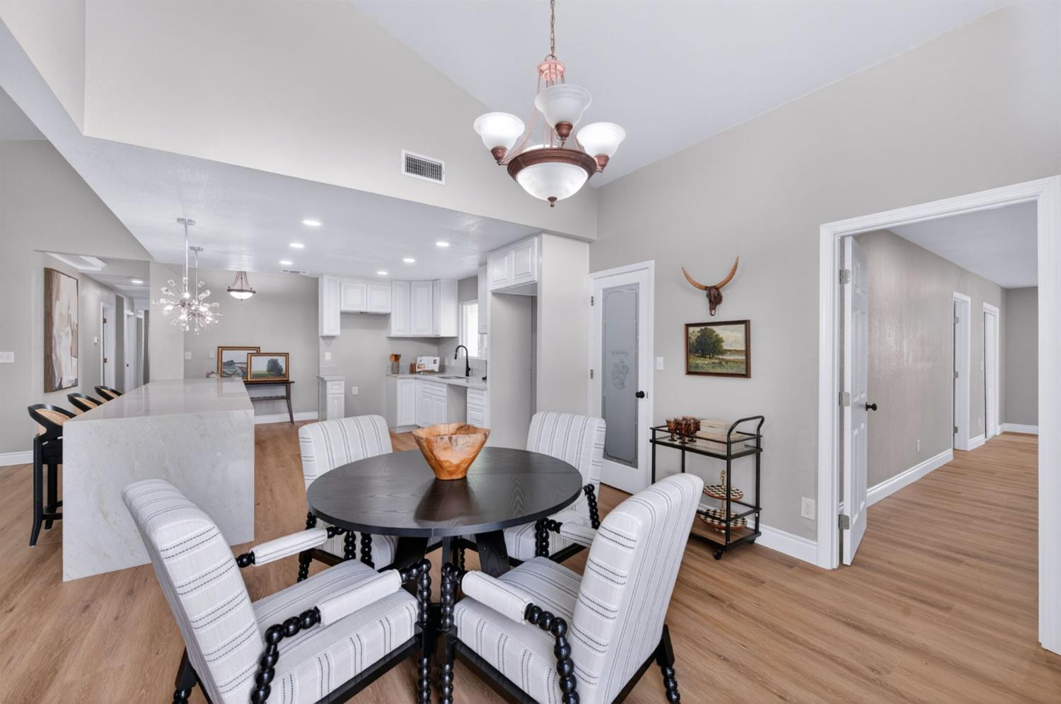 16564 Monreal Rd, Madera, CA 93636