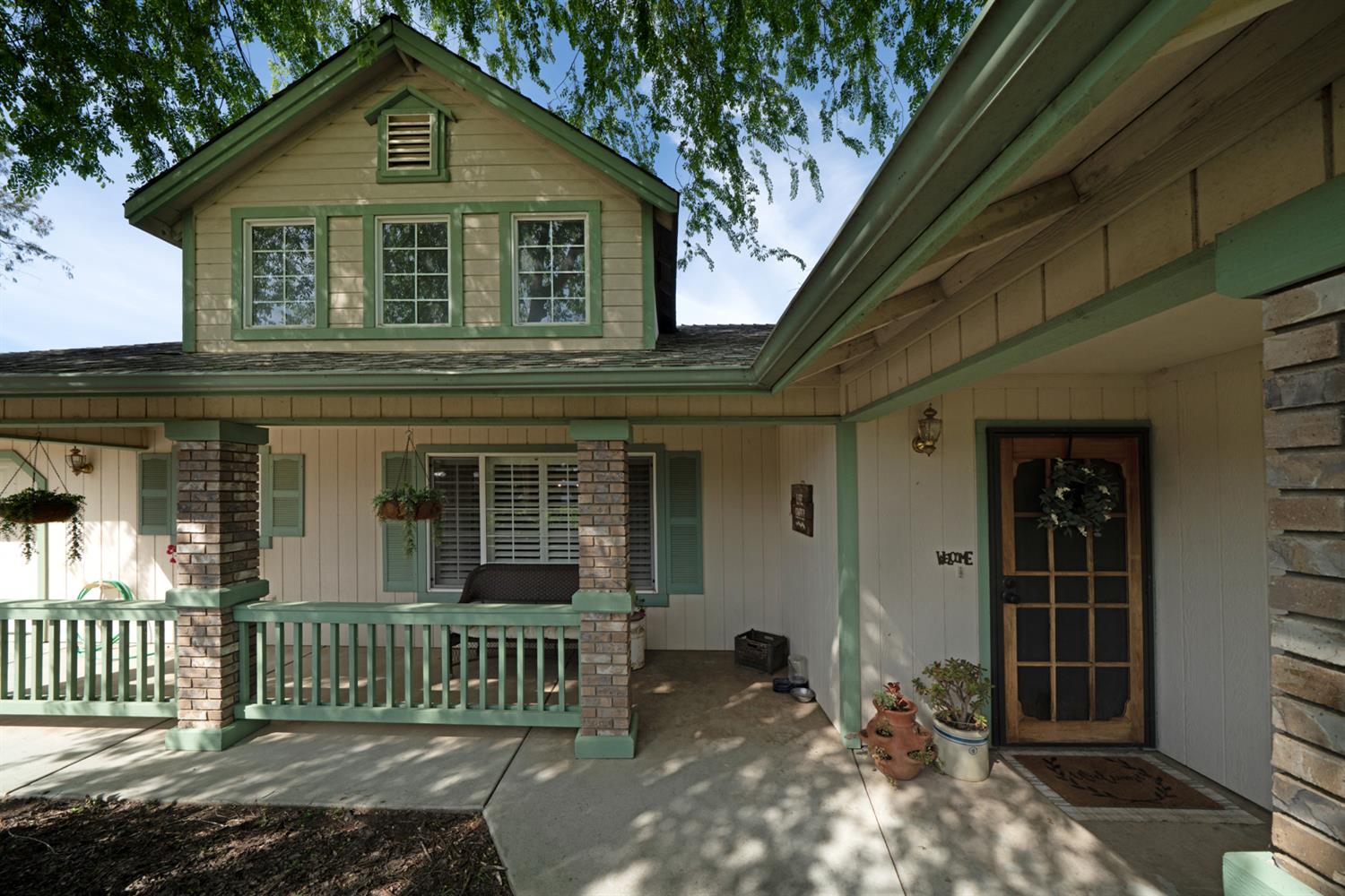 22052 Melrose Ct, Madera, CA 93638