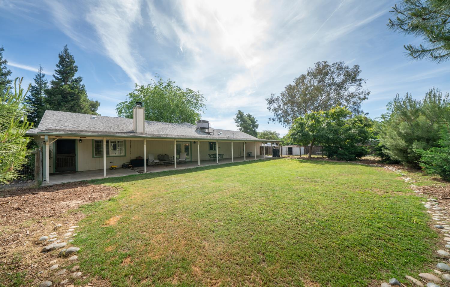 22052 Melrose Ct, Madera, CA 93638