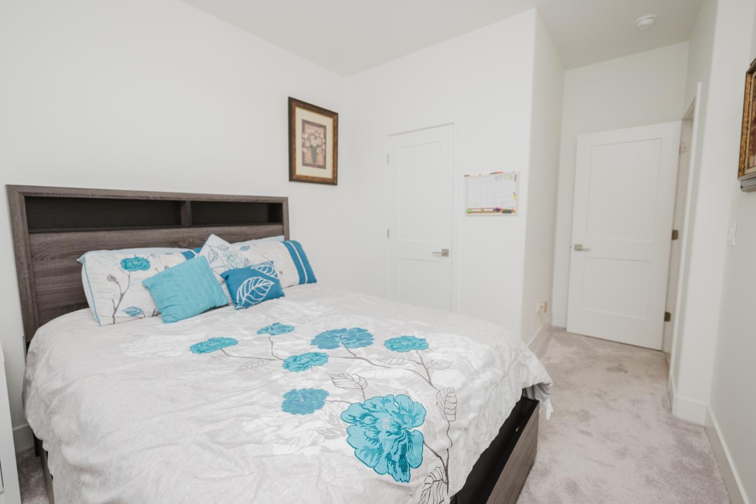 4285 Monarch Place, Madera, CA 93636