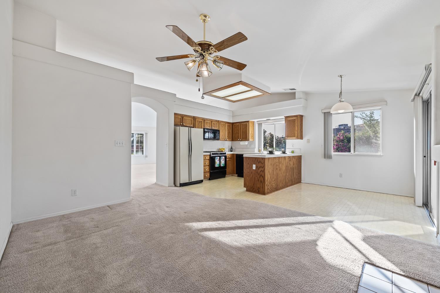 2631 Gamay Ave, Madera, CA 93637