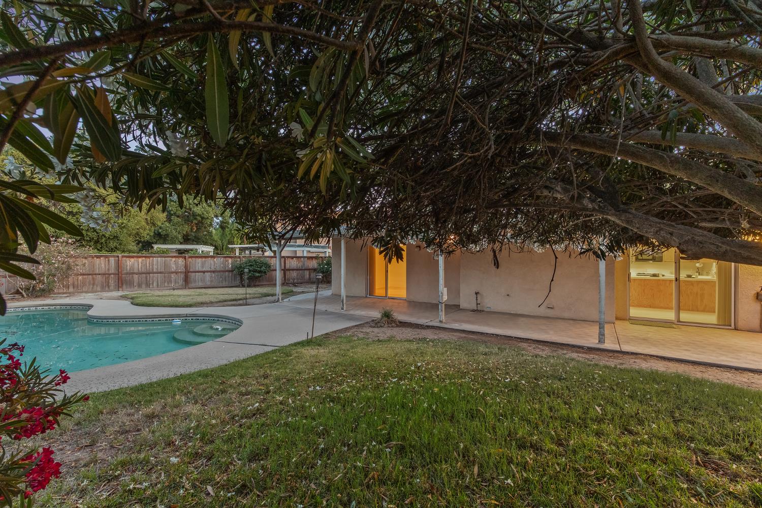 2631 Gamay Ave, Madera, CA 93637