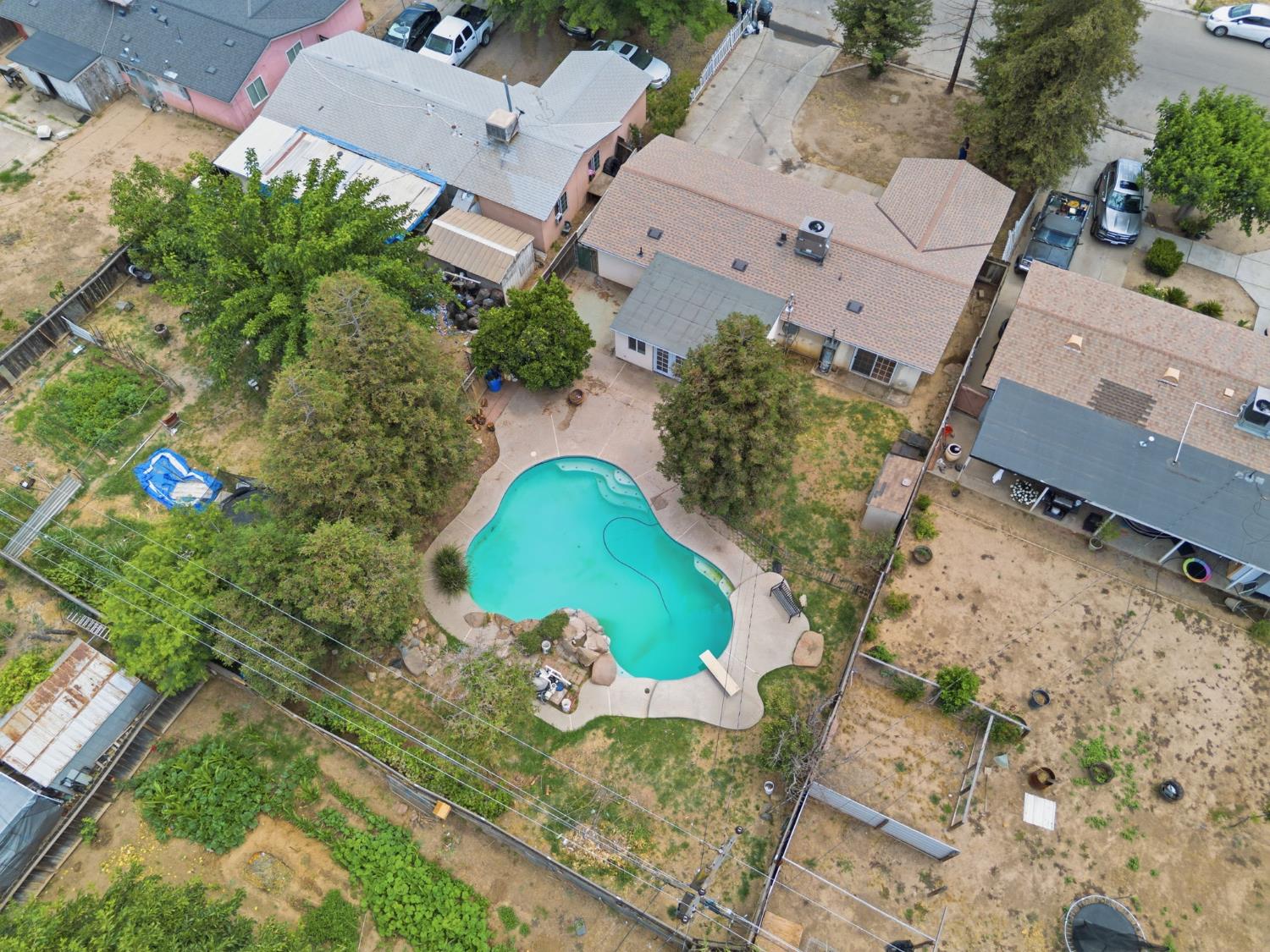 27341 Parkwood Ave, Madera, CA 93637
