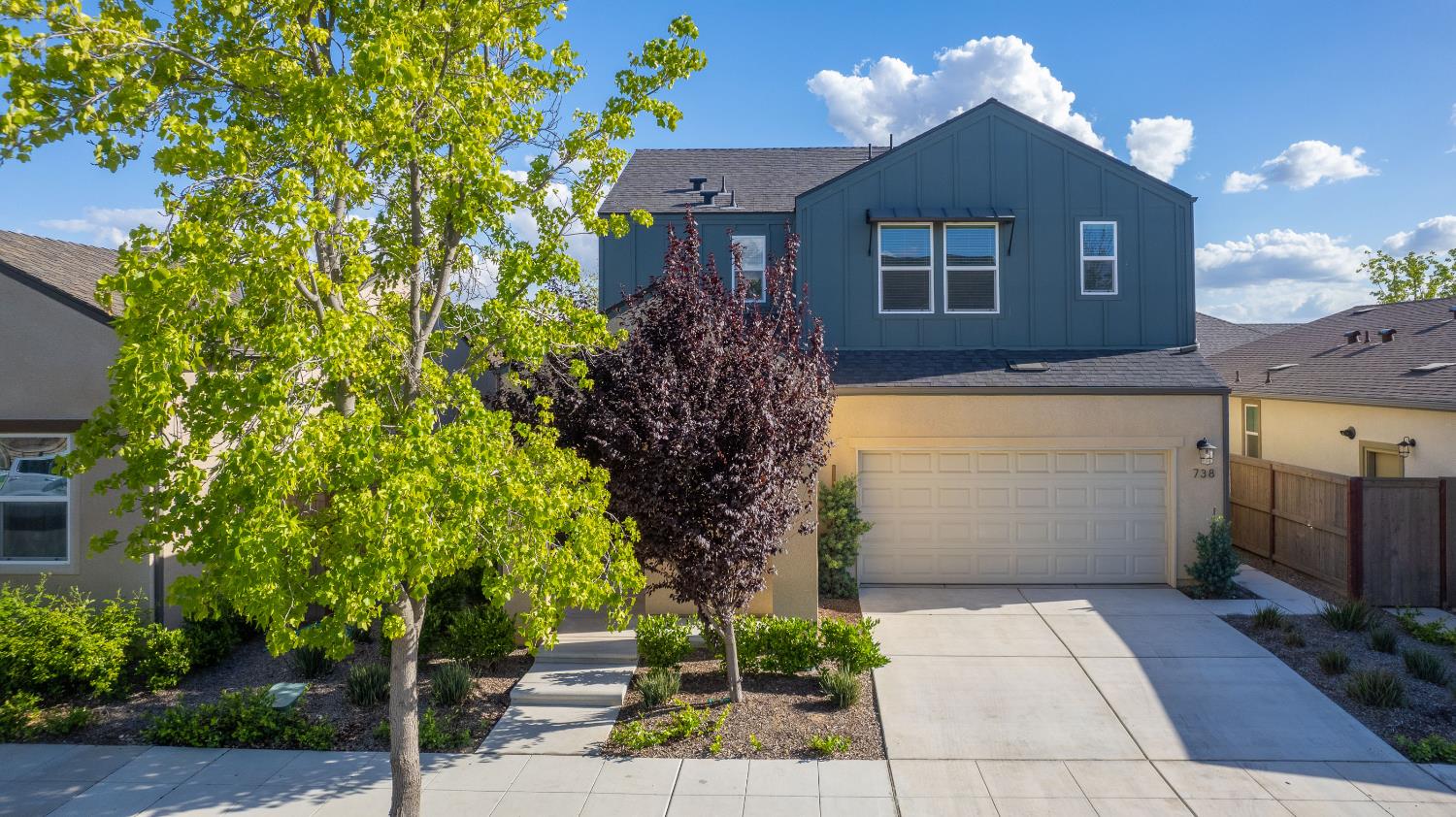 738 Katelyn Ave, Madera, CA 93636