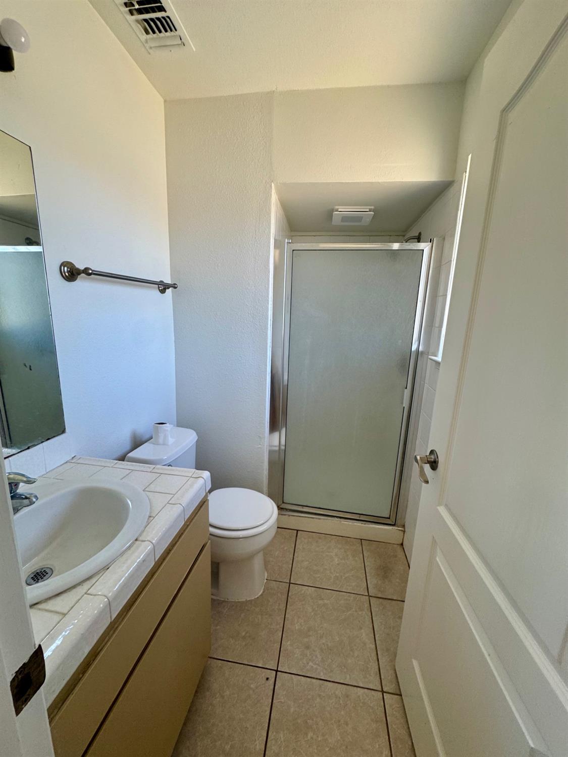 26295 Dillon Way, Madera, CA 93638