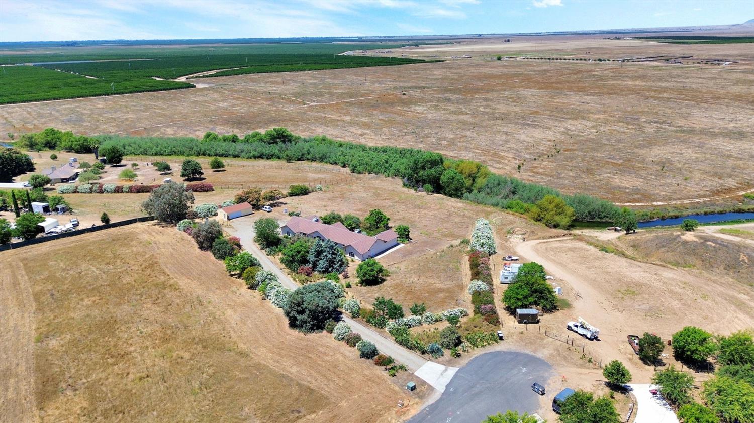22250 stabulis Ct, Madera, CA 93638