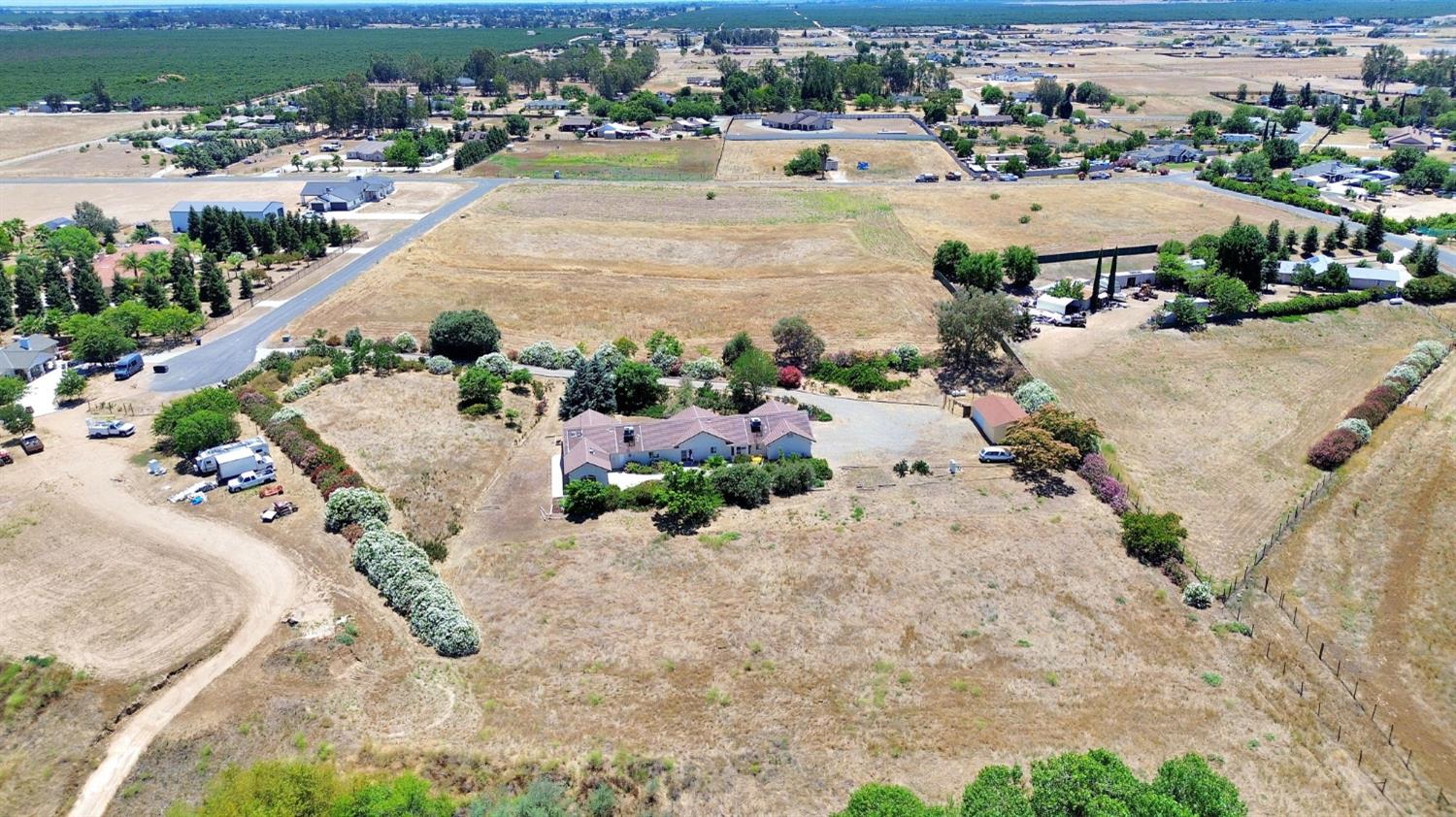 22250 stabulis Ct, Madera, CA 93638