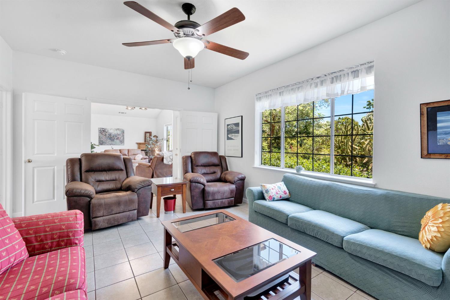 22250 stabulis Ct, Madera, CA 93638