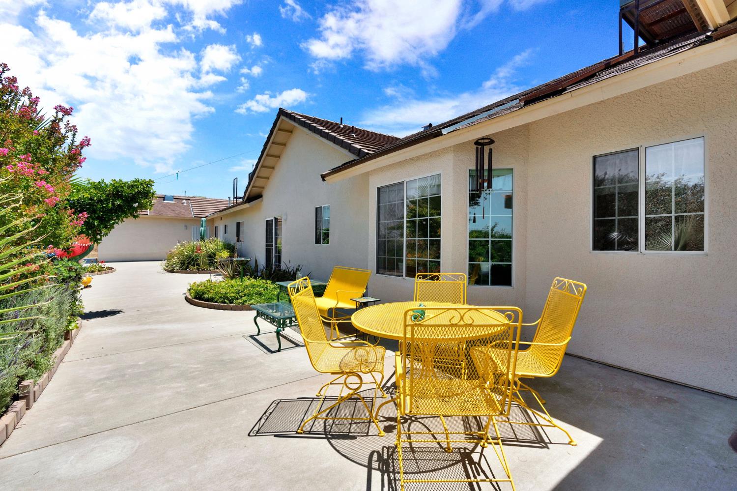 22250 stabulis Ct, Madera, CA 93638