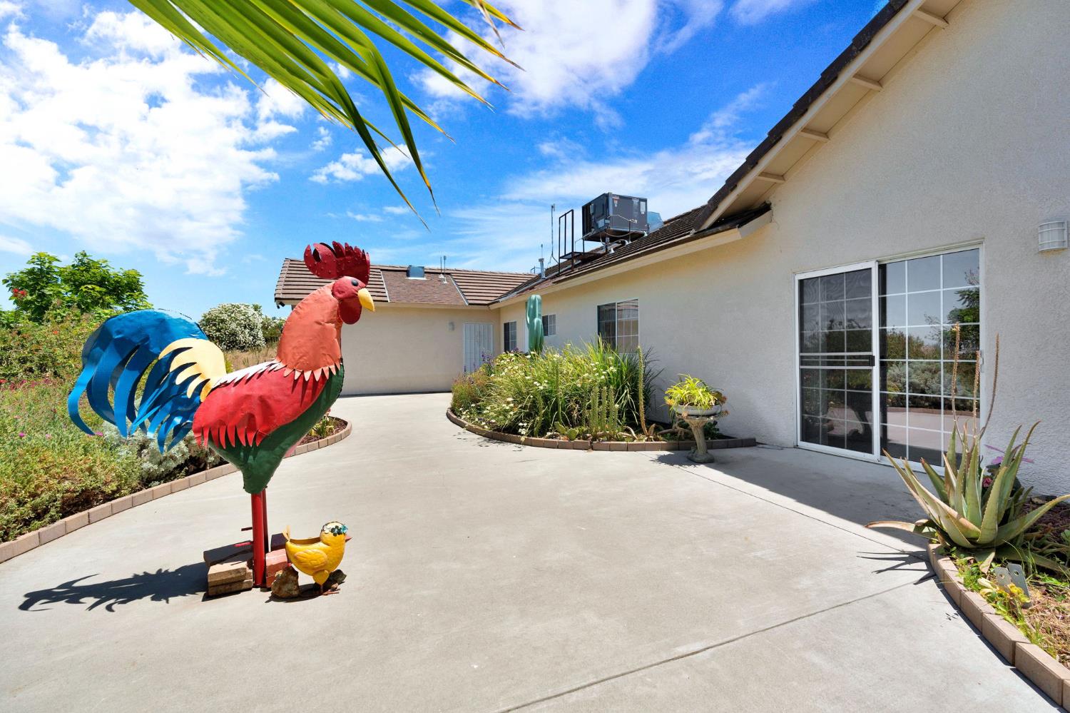 22250 stabulis Ct, Madera, CA 93638