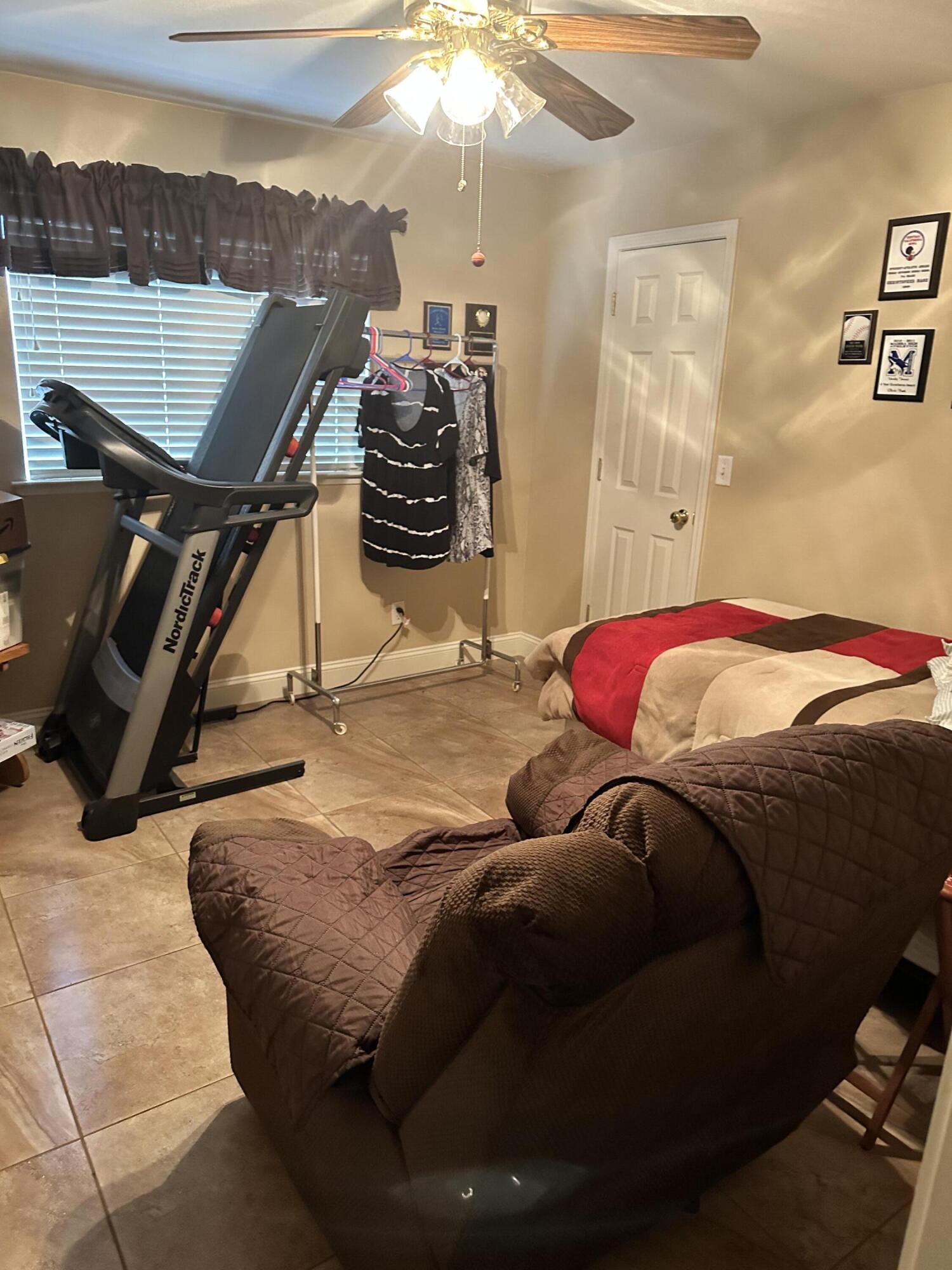 14183 Road 24, Madera, CA 93637